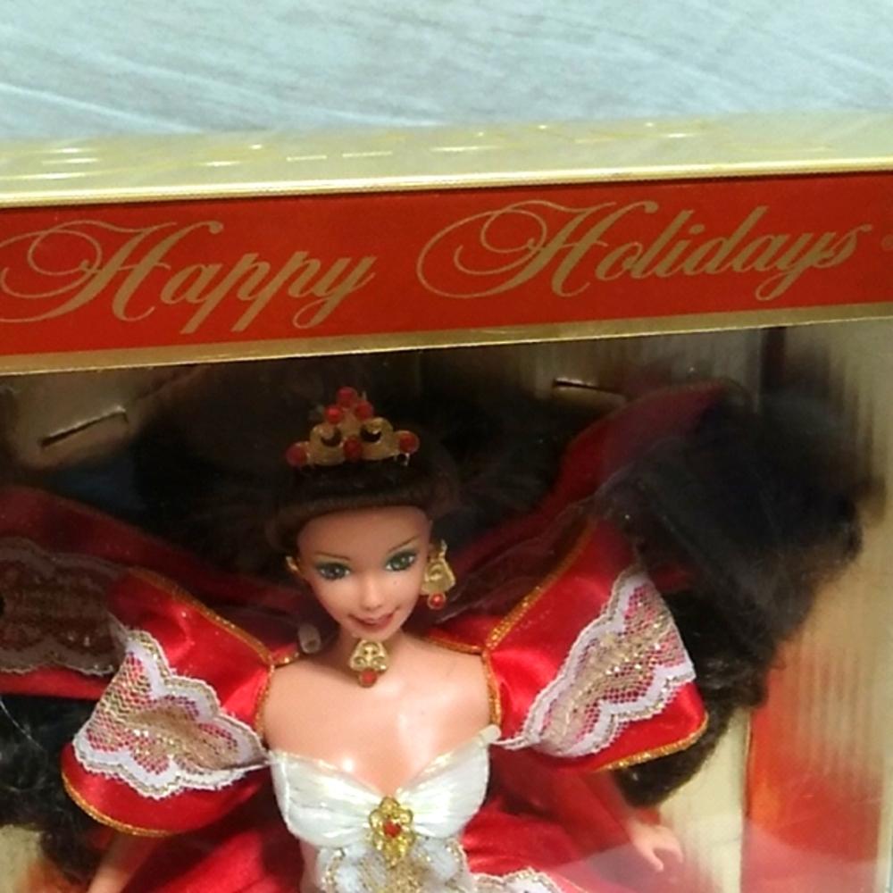 SALE! Mattel Vintage 1997 Happy Holidays Barbie Collectors Item W/Stand (B-6) - Picture 2 of 15